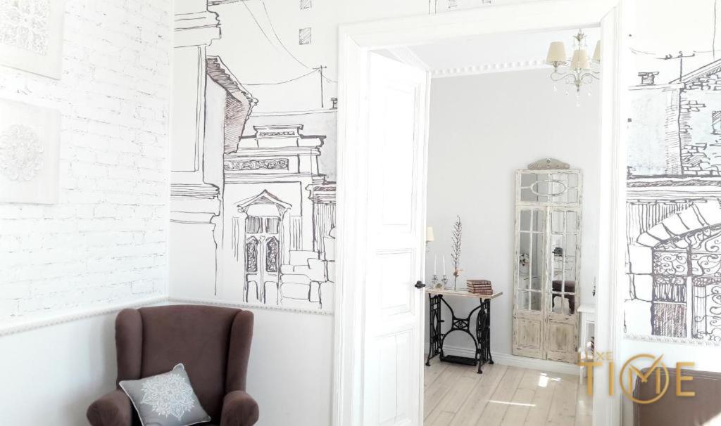 Le Tua Apartment Lxt By Grodno Ngoại thất bức ảnh