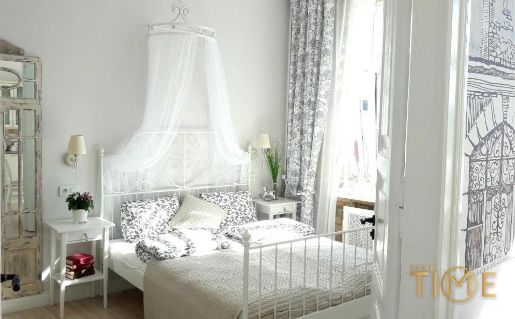 Le Tua Apartment Lxt By Grodno Ngoại thất bức ảnh